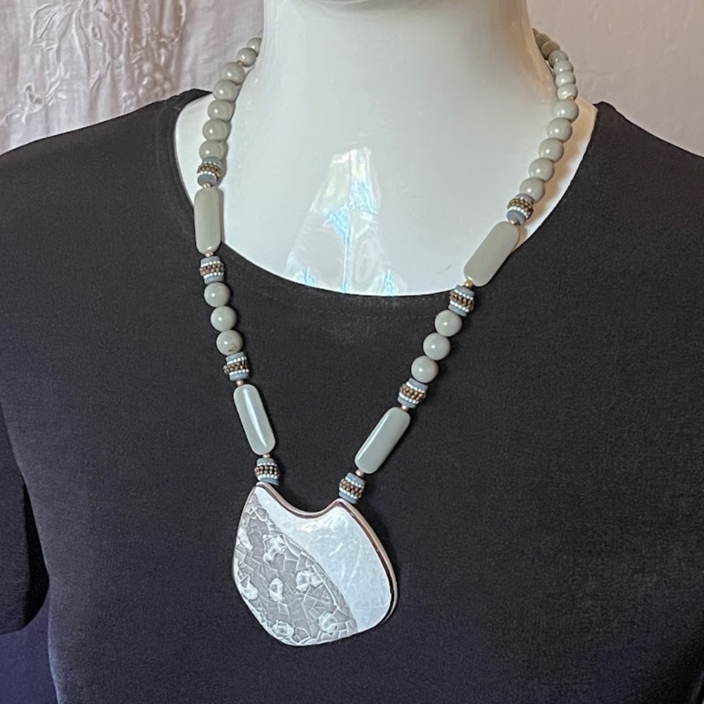 Ceramic Bead & Shell Statement Necklace & Earring… - image 2